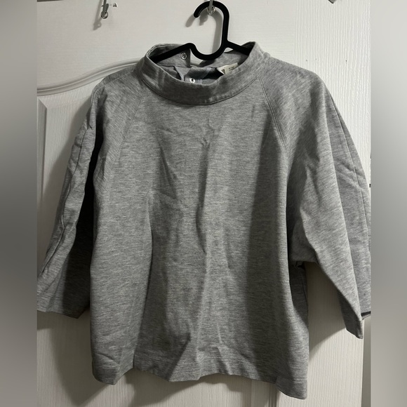 Club Monaco Top - Picture 1 of 3